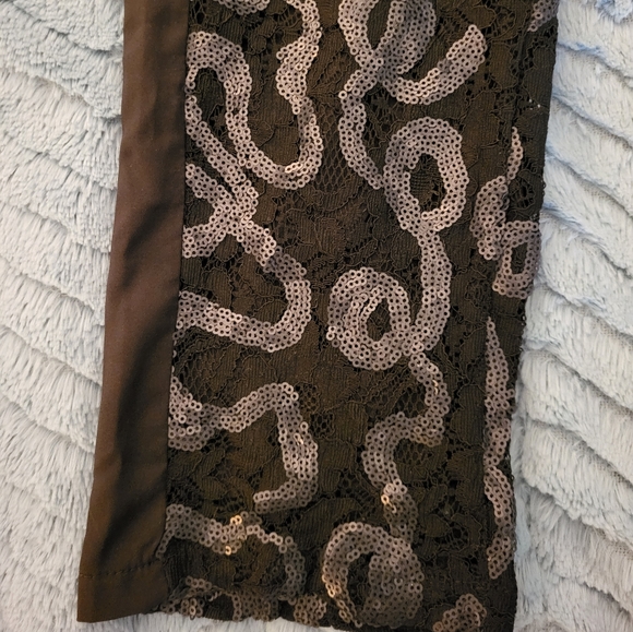 Lace and sequin dressy jogger size small - Picture 3 of 6